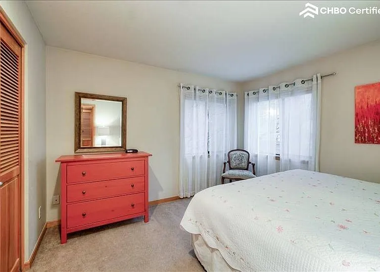 810 NW Naito Pkwy #F00 — Photo 20