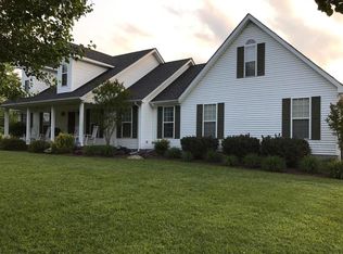 176 Meadows Rd, Portland, TN 37148