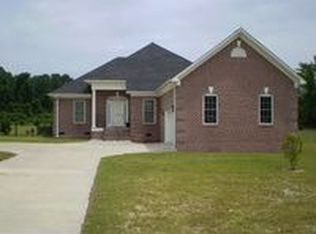 1600 Plantation Dr, Marion, SC 29571