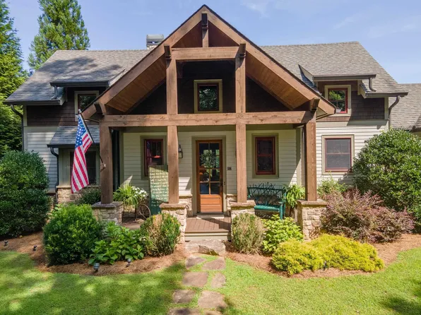 506 Bent Grass Way, Clayton, GA 30525