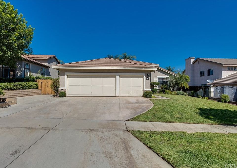 1st image of 2706 Monserat Cir