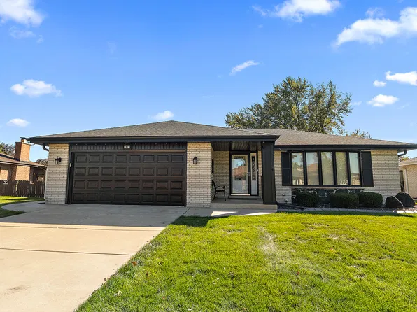 7919 Palm Ct, Orland Park, IL 60462