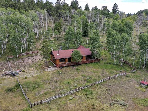 3rd image of 17201 Ponderosa Glade Rd