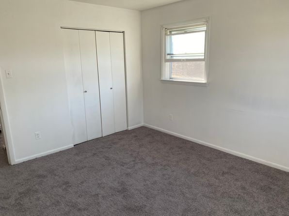 332 Oakwood Ave, Glassboro, NJ 08028