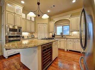 514 Cortlandt St APT C, Houston, TX 77007