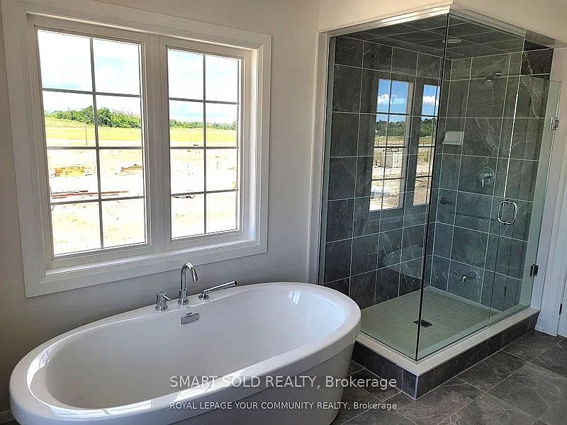 5 bed, $3,500 — Photo 3
