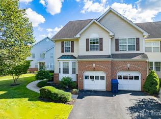 95 Amy Dr, North Brunswick, NJ 08902