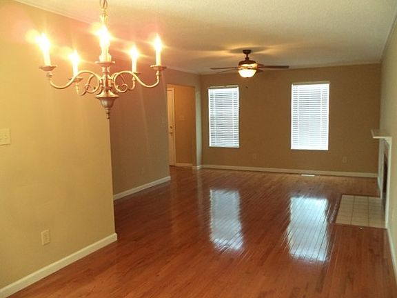 2nd image of 1517 Carrie Belle Dr
