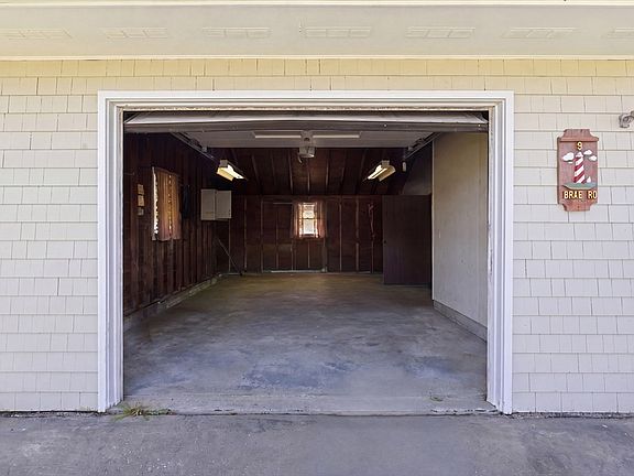 5th image of 9 Brae Rd