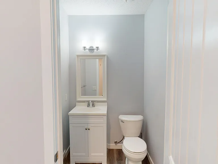 228 Chaparral Valley Mews SE — Photo 24