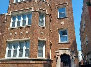 7835 S Ridgeland Ave, Chicago, IL 60649