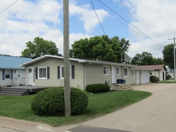 711 Jefferson St, Guttenberg, IA 52052