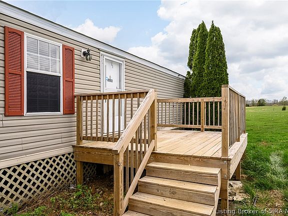 3rd image of 9820 Posey Drive SE