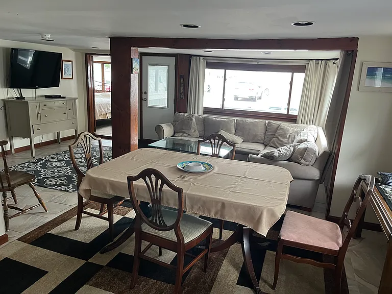840 Delancey Pl #1 — Photo 9
