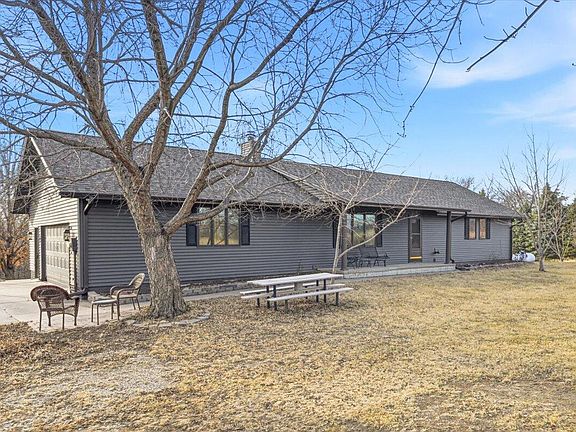 2nd image of 19808 Perry Rd