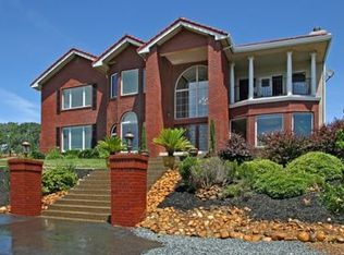 8088 La Trelle Ct, Pilot Hill, CA 95664