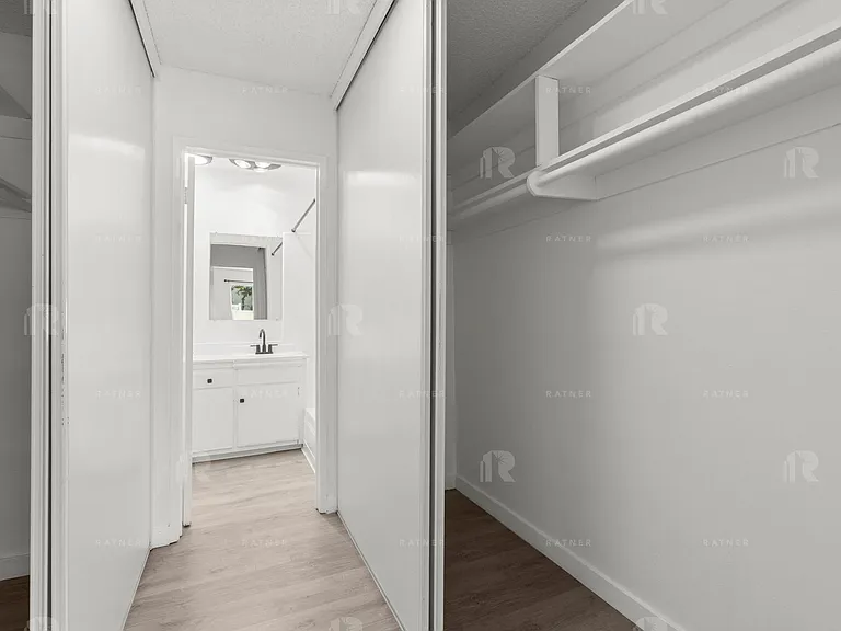 (AN/TI/YO:B) 5424 Corteen Place — Photo 8