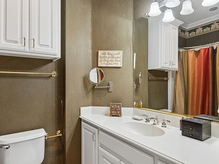 4147 Towne Green Cir — Photo 25