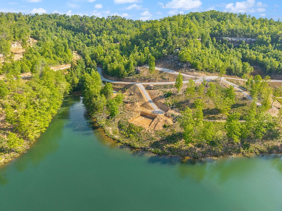 1st image of 7 Sleepy Hollow Rd