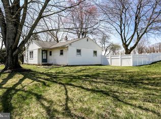 793 Heck Hill Rd, Lewisberry, PA 17339