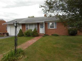 834 Stuart St, Harrisonburg, VA 22802