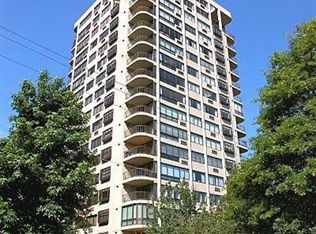 1120 Spring St APT 203, Seattle, WA 98104