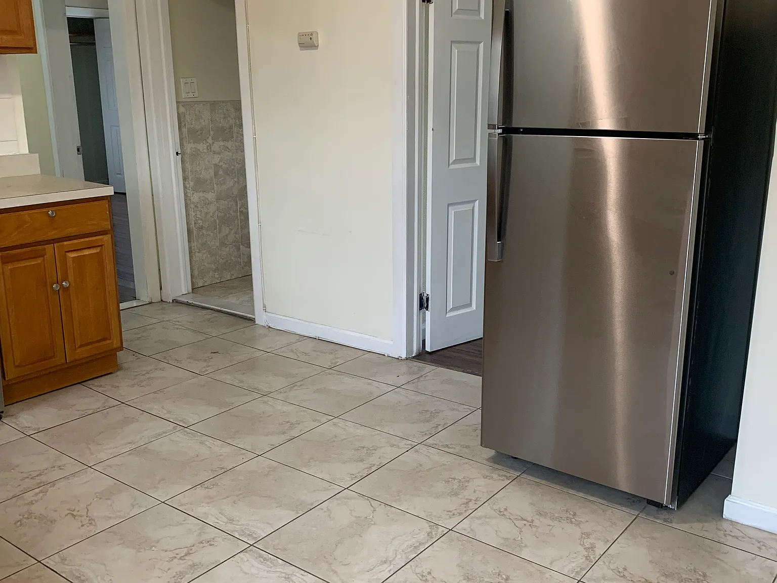 3 bed, $2,600 — Photo 2