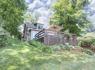 1375 Ln 221 Hamilton Lk, Hamilton, IN 46742
