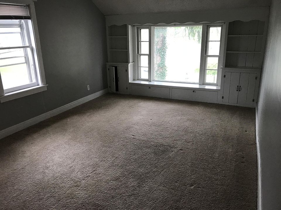 1st image of 24 Burwell Ave APT B
