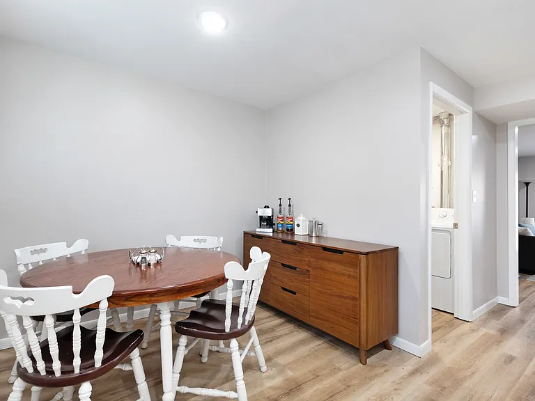 700 Sunset Ave #3 — Photo 8