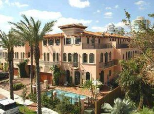 22 SE 10th Ave, Fort Lauderdale, FL 33301