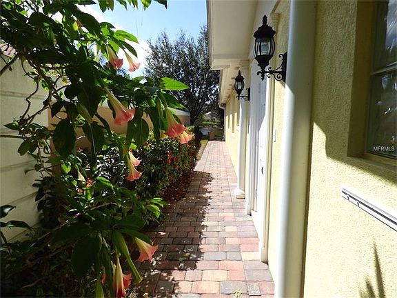 2nd image of 11896 Delfina Ln