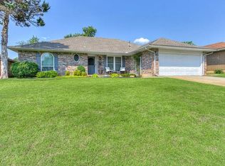 3421 Ridgehaven Dr, Oklahoma City, OK 73110