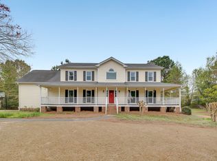 3347 Classic Dr, Snellville, GA 30078