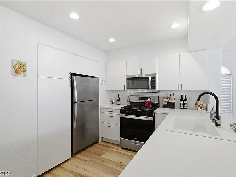 7950 W Flamingo Rd #1187 — Photo 14