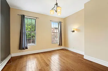 Rented by Park Property Advisors