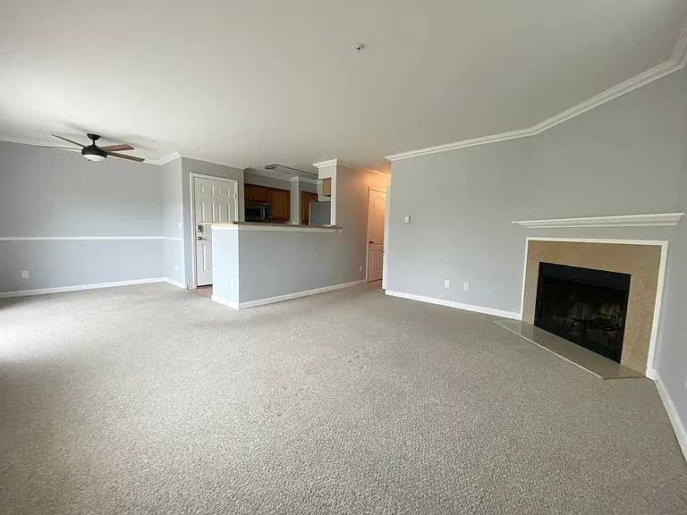 41 Grandview St #109 — Photo 7
