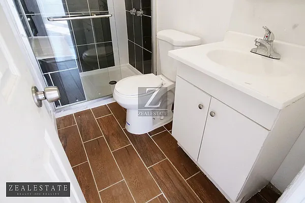 Rented by ZealEstate Group Inc | media 24
