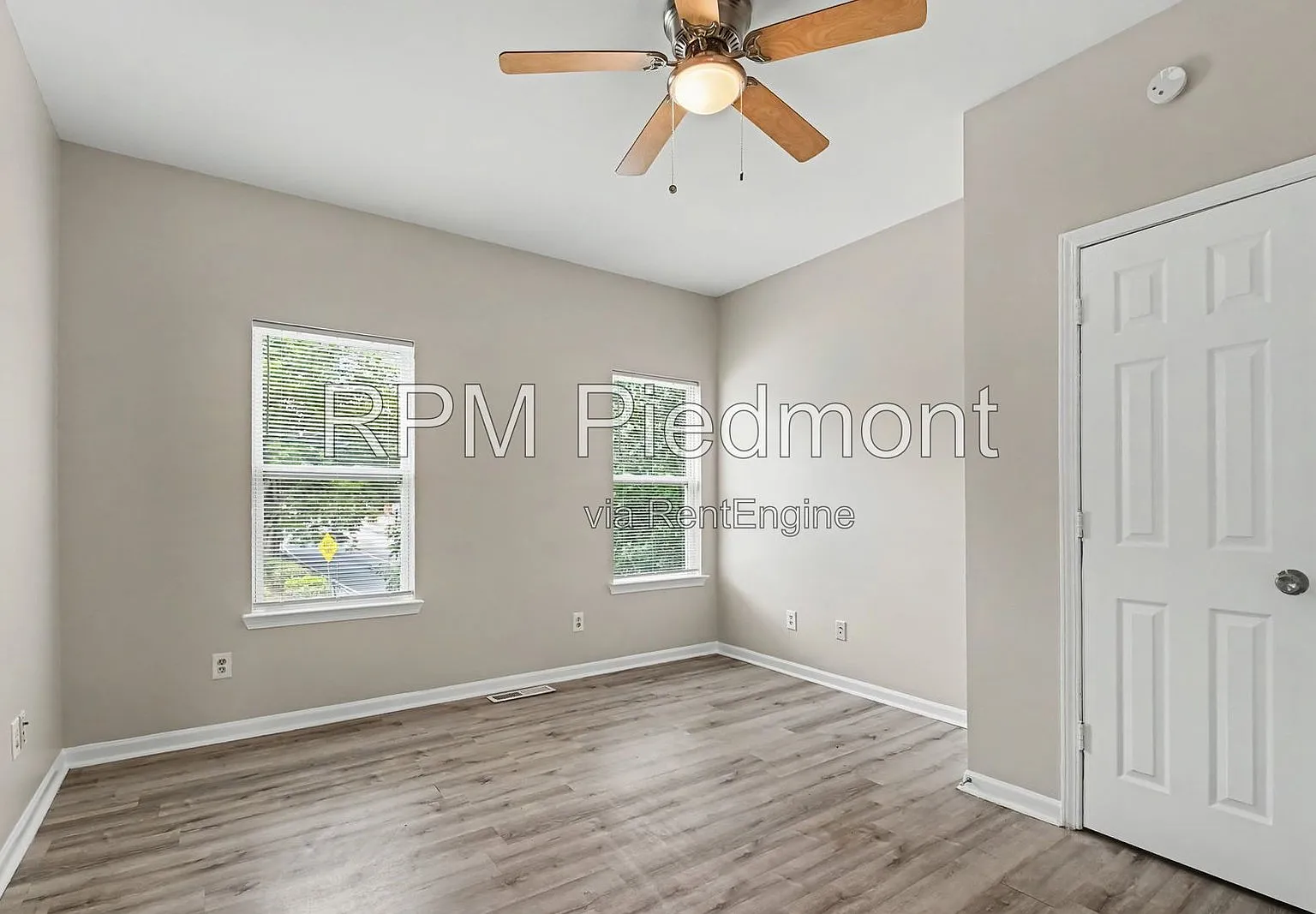 4 bed, 2.0 bath, 1785 sqft, $2,200 — Photo 4