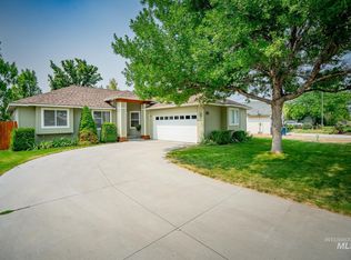 2827 E Sandgate Ave, Nampa, ID 83686