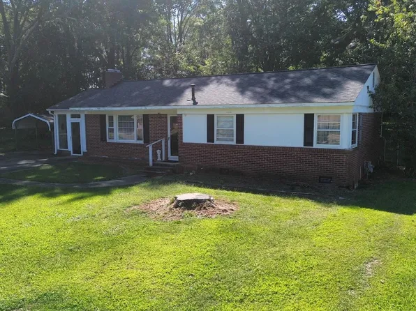 102 Redwood Dr, Gaffney, SC 29341