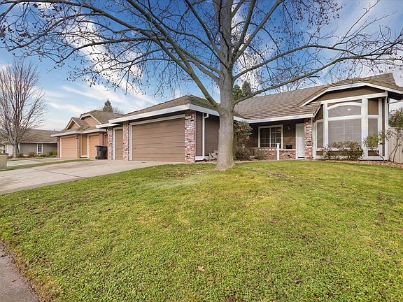3rd image of 1520 Steinbeck Dr