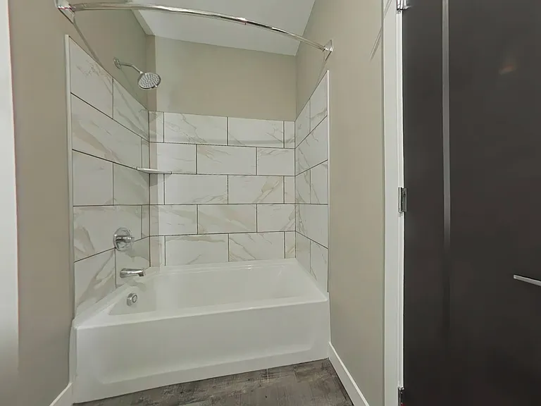 Altair Luxury Apartments — Photo 46