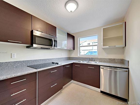 5th image of 6640 SW 12th St #5-6640