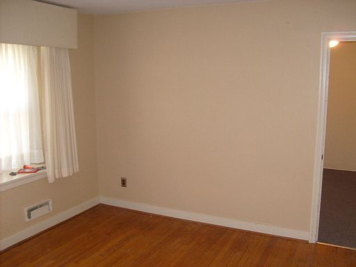 5th image of 407 Glendale Dr