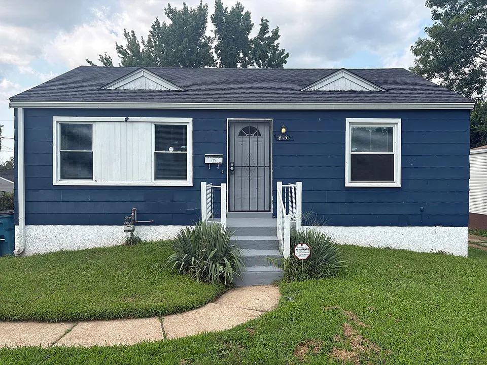 8131 Zoe Dr