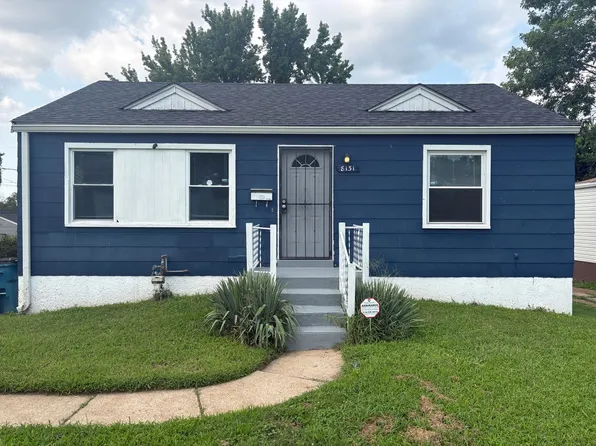 8131 Zoe Dr, Saint Louis, MO 63134