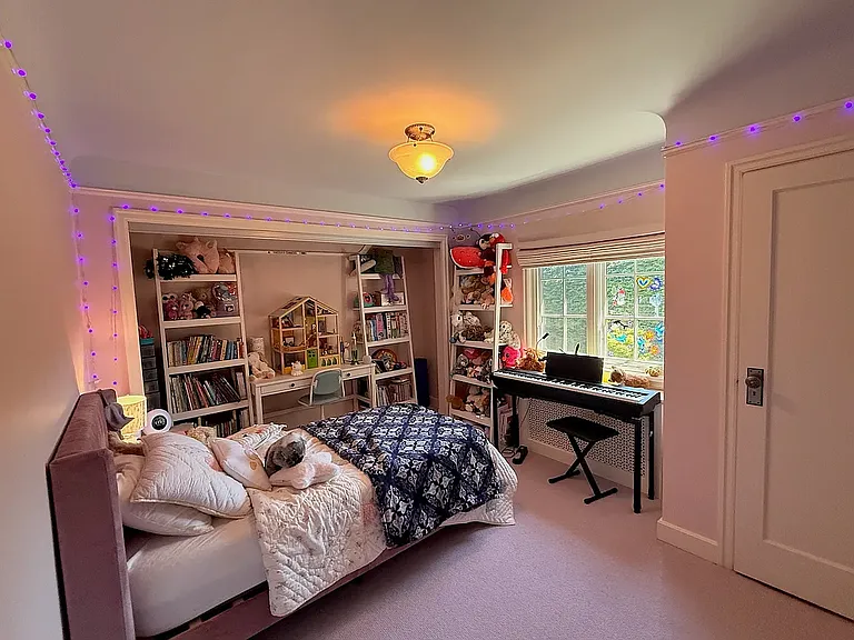 Second kids bedroom
