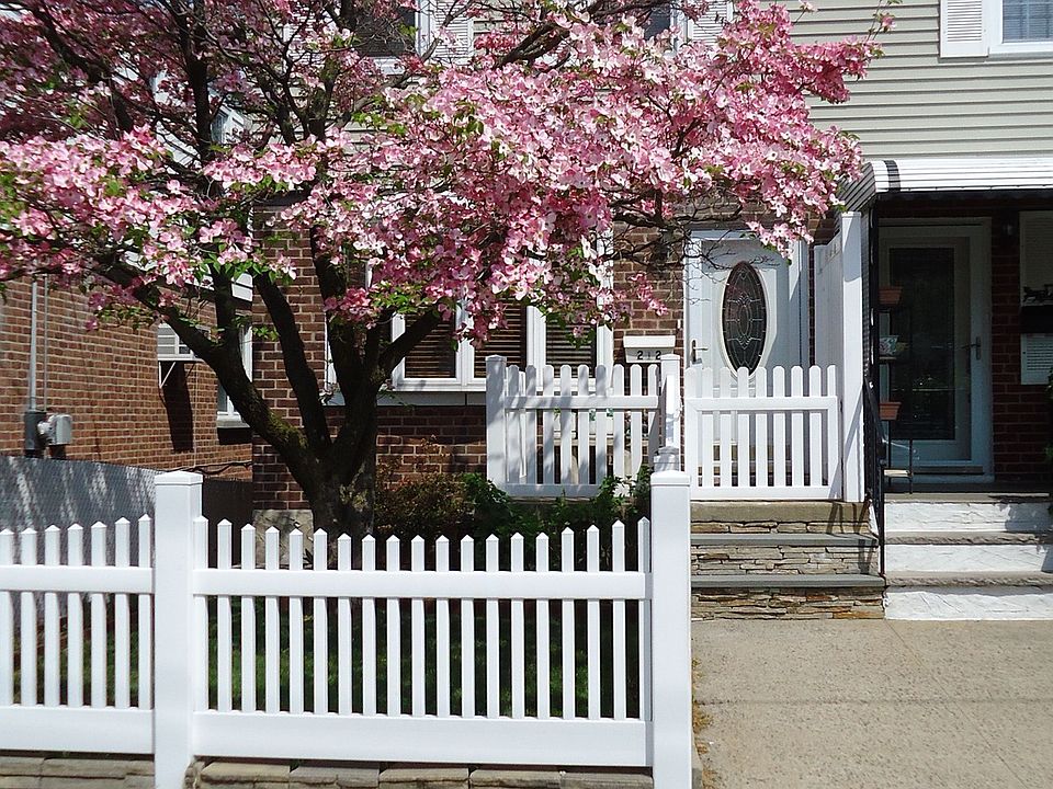 1st image of 212 Throgs Neck Blvd