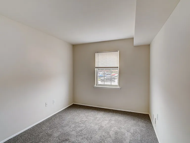 12-E Furnace Branch Rd 7473C-011